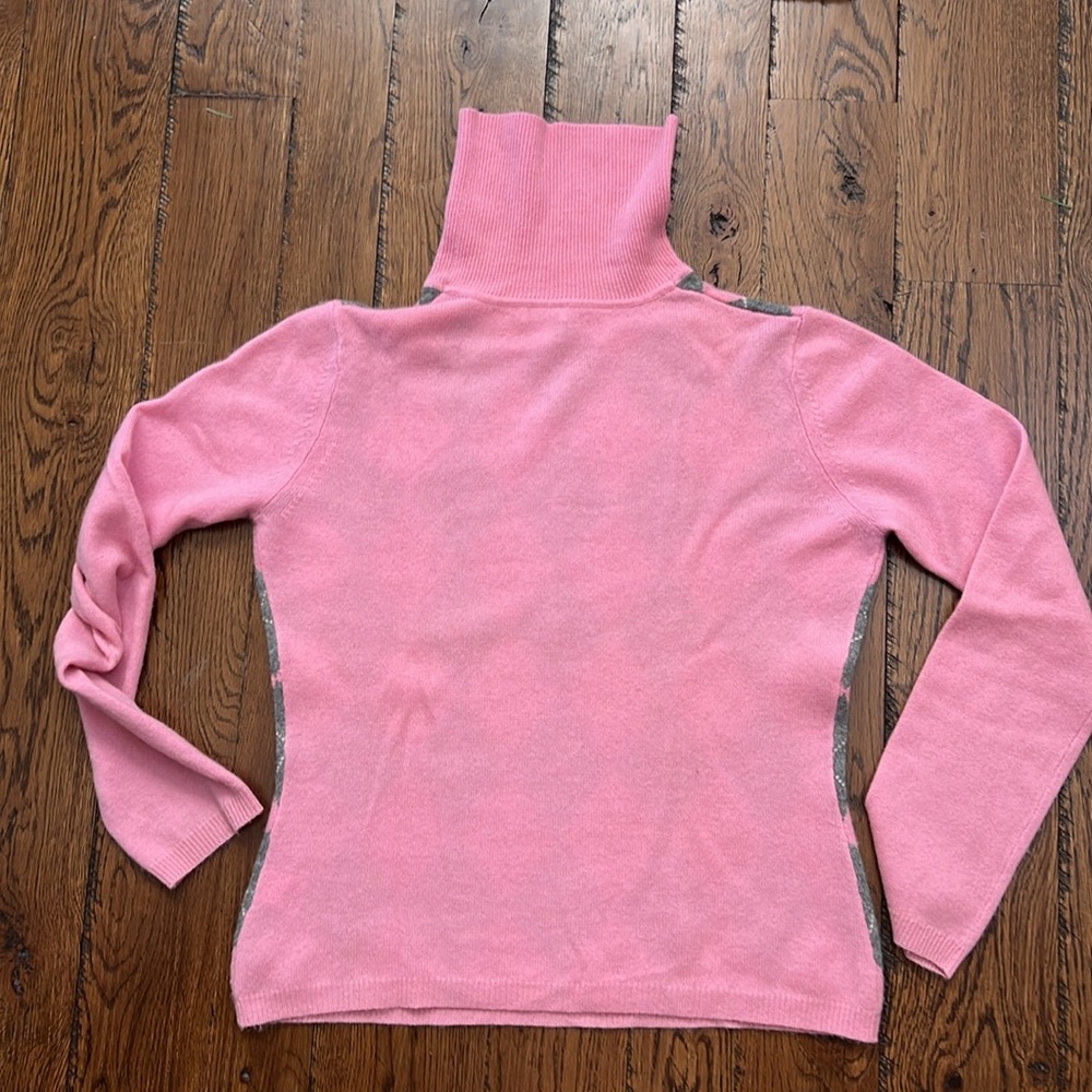 Women’s cashmere turtleneck Argyle sweater in pink and gray. Size small. - Picture 2 of 6